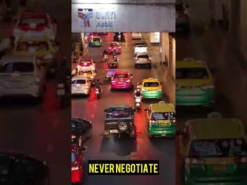 Thailand’s Taxi Scams Impact Tourism, Chinese Visitors Seek Alternatives